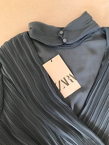 Zara Etiketli Bluz