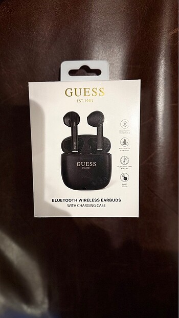 Guess Siyah Bluetooth kulaklık