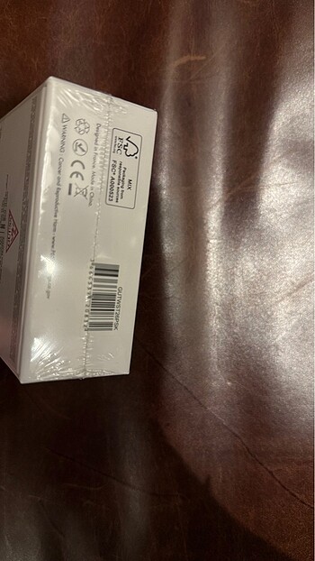 Guess Siyah Bluetooth kulaklık - Görsel 3