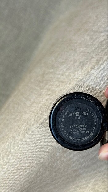 MAC Mac Cranberry Far paleti