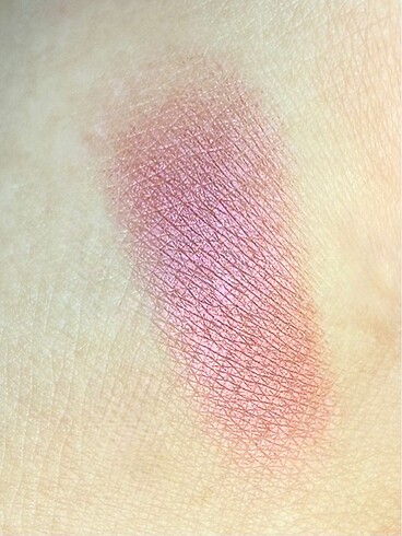 Beden Renk Mac Cranberry Far paleti
