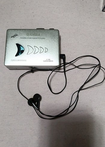 Diğer Vintage Korola Fm Radio Stereo Cassette Player Saatli