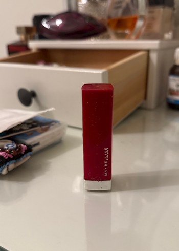 Maybelline ürünü