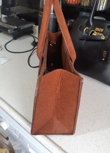 Louis Vuitton Kol cantasi