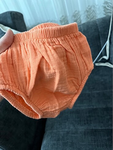 Muslima Wear Kız bebek turuncu müslin takım