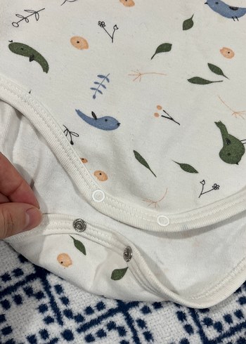 Kısa Kollu Beyaz Bebek Body - Görsel 2