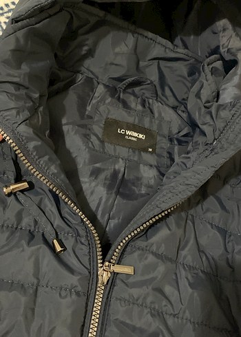 Lacivert Kapüşonlu Kadın Kışlık Mont - Görsel 6