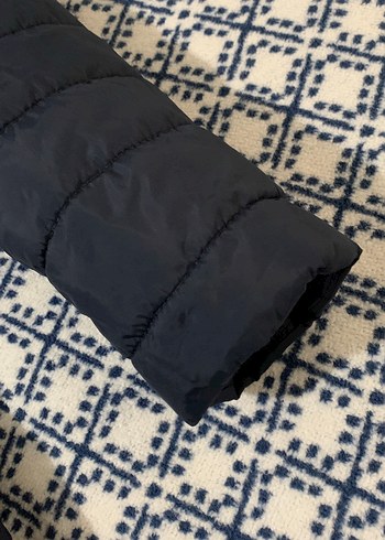 Lacivert Kapüşonlu Kadın Kışlık Mont - Görsel 4