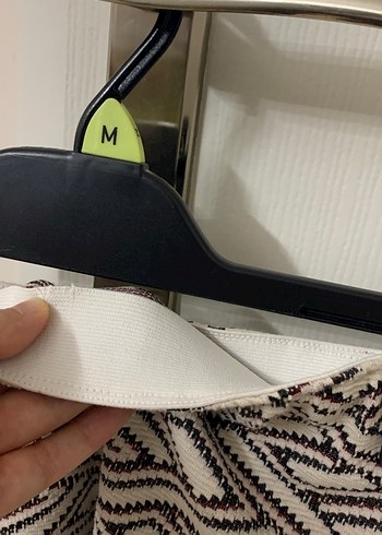 Deri Desenli Örgü Mini Etek - Görsel 4