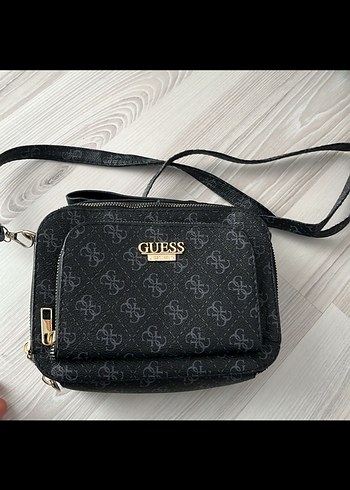 Guess Desenli Siyah Kadın Çapraz Çanta