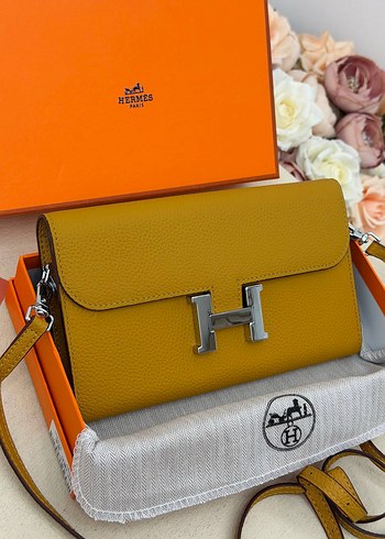 Hermes Sari Capraz Canta