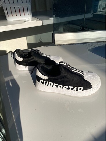 Adidas süperstar 25 numara