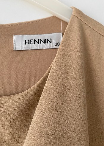 Bej Uzun Kadın Abiye Elbise Tüy Detaylı - Görsel 4