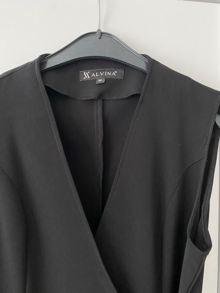 Piliseli Siyah Midi Kolsuz yelek veya elbise - Görsel 2