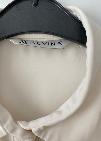 Bej Düğmeli Uzun Kollu krep Gömlek - Görsel 3