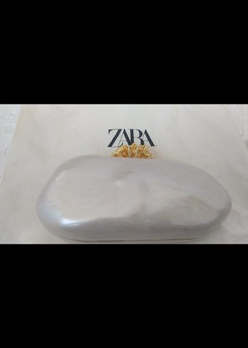 Zara İnci Beyazi Sikligiyla Gece Cantasi