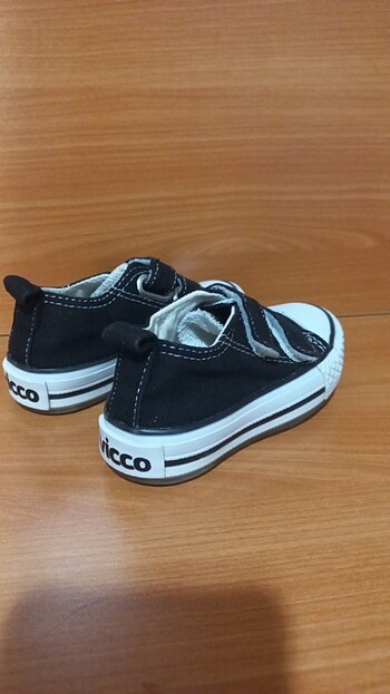 Vicco ışıklı convers
