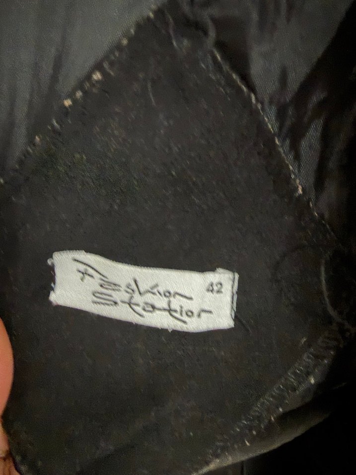 Siyah Çift Düğmeli Kadın Kaban - Görsel 2