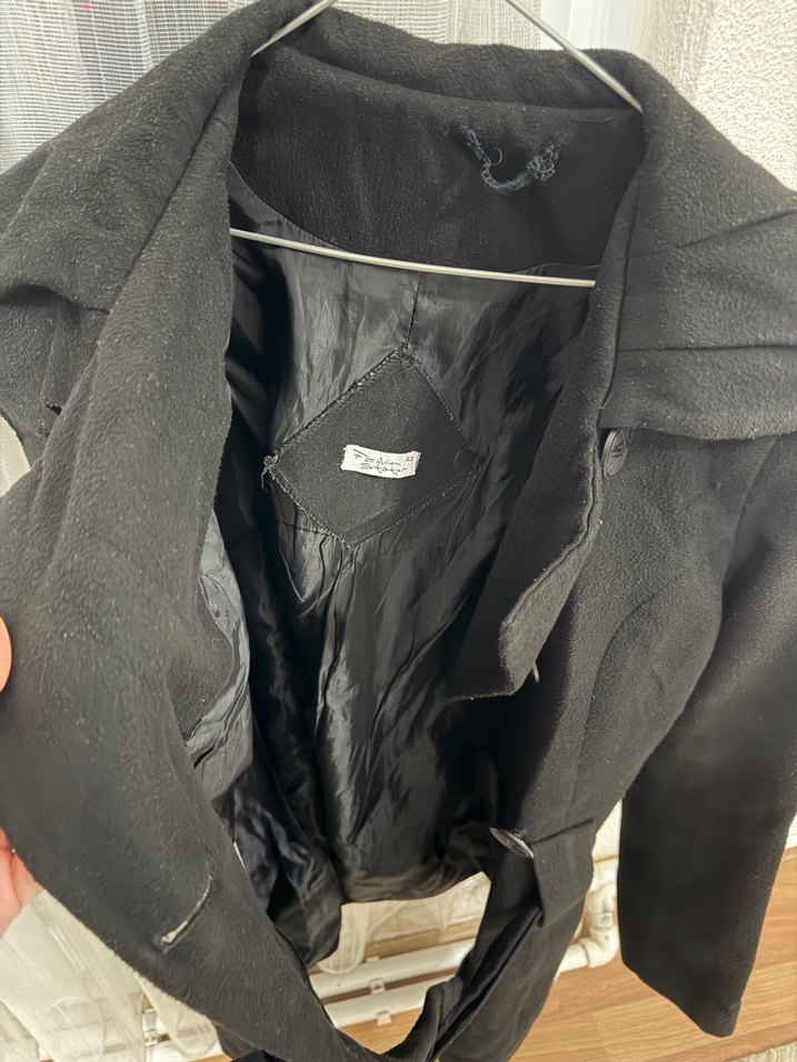 Siyah Çift Düğmeli Kadın Kaban - Görsel 3