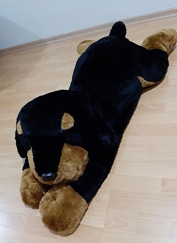 Büyük peluş köpek