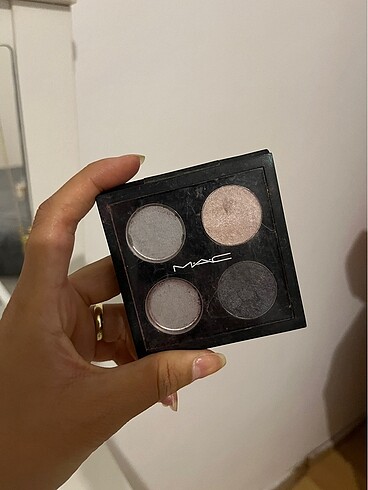 Mac far paleti
