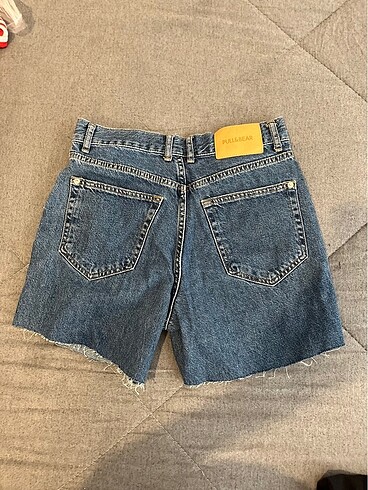 xs Beden Pull and bear kot şort