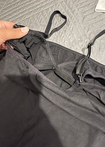 Beyaz Emzirme Sütyeni ve Siyah-Beyaz Atlet Takımı - Görsel 4