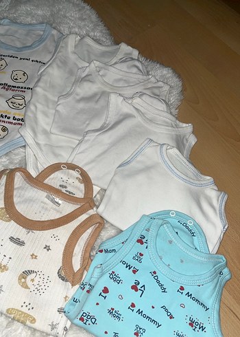 Bebek Erkek Pamuklu Hastane Kıyafeti, Kolsuz - Görsel 3