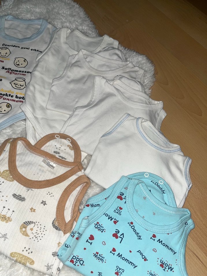 Bebek Erkek Pamuklu Hastane Kıyafeti, Kolsuz - Görsel 3