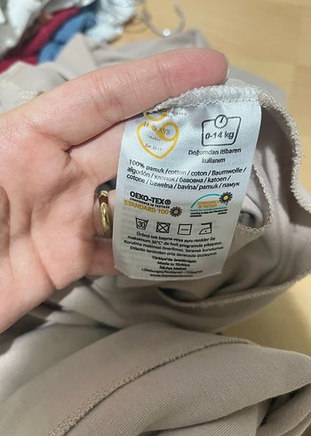 İlays marka Pamuklu Camel Bebek Slingi 0-14 kg - Görsel 5