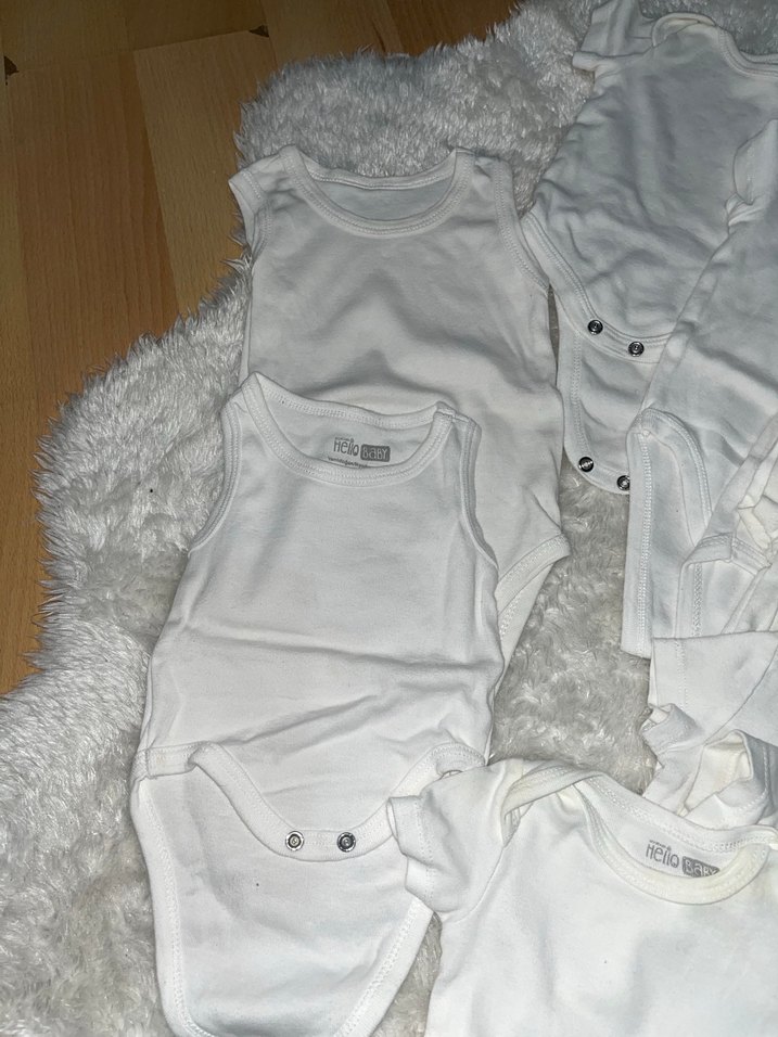 Beyaz Kısa Kollu Pamuklu Bebek Body - Görsel 2