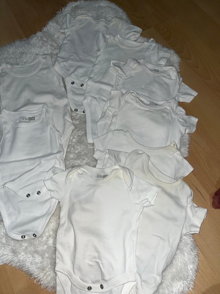 Beyaz Kısa Kollu Pamuklu Bebek Body - Görsel 3