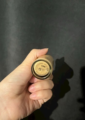 MAC Studio Fix Sıvı Fondöten SPF 15 Bej nc20 - Görsel 4