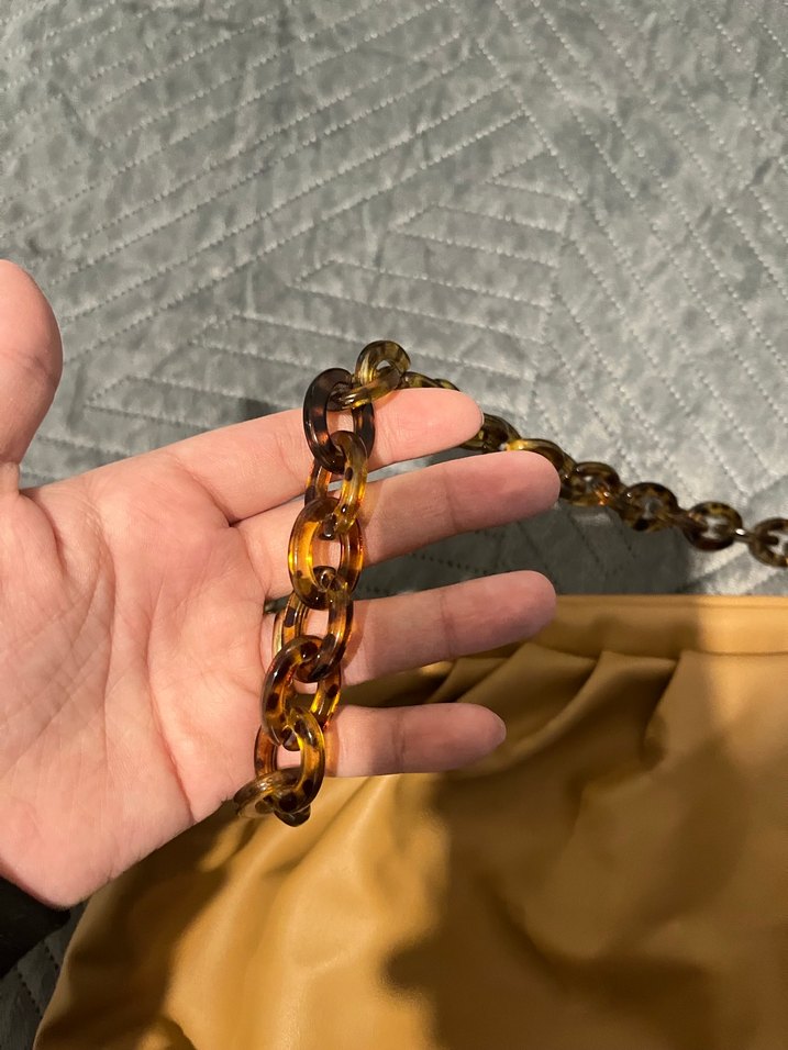 Bej Zincir Detaylı Kadın Deri Çanta - Görsel 2