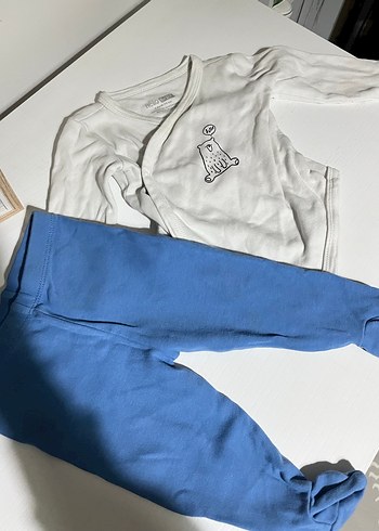 Mavi Pantolon ve Gri Uzun Kollu Bebek Takımı - Görsel 3