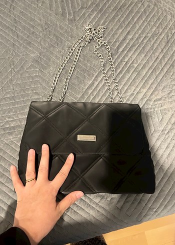 Zincir Detaylı Siyah Deri Kadın Çanta - Görsel 2