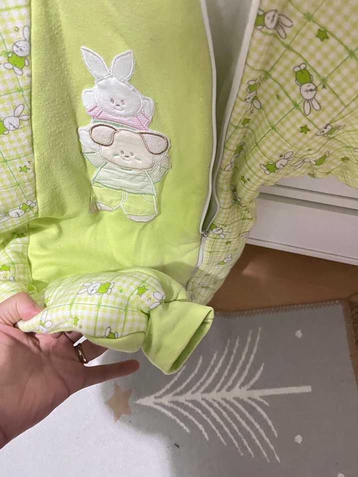 Nakışlı Yeşil Kız Bebek Tulumu - Görsel 3