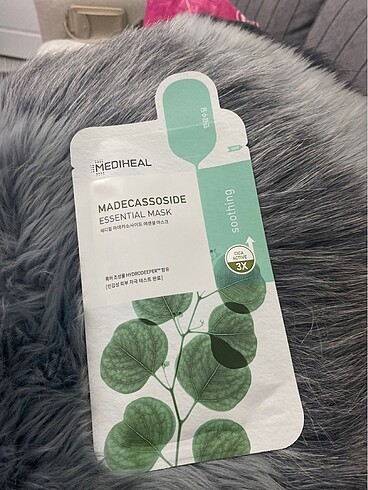 MEDIHEAL Madecassoside Maske