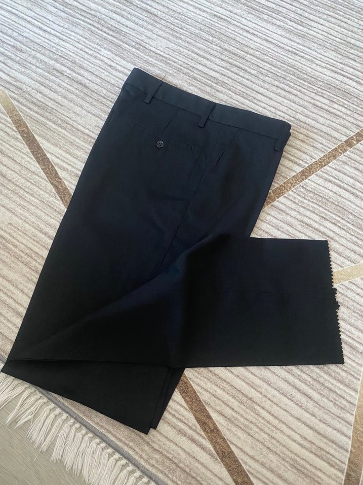 Siyah Düz Kesim Erkek Kumaş Pantolon — görsel 2/6