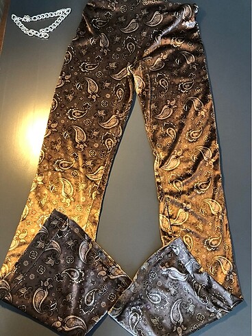 stradivarius kadife renkli ispanyol paca pantolon