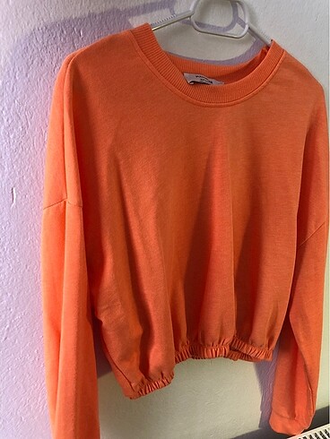 pull&bear crop sweatshirt