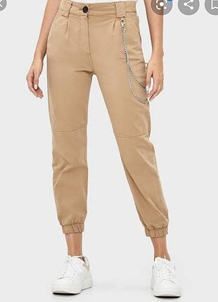 Bershka zincirli pantolon 