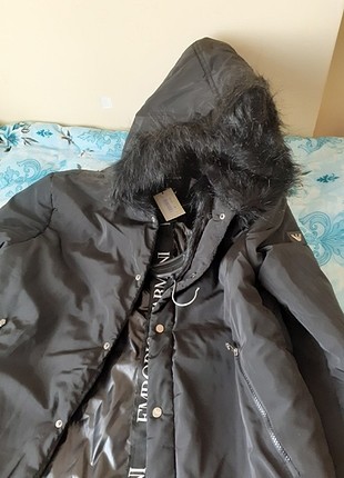 44 Beden Yeni etiketli armani mont