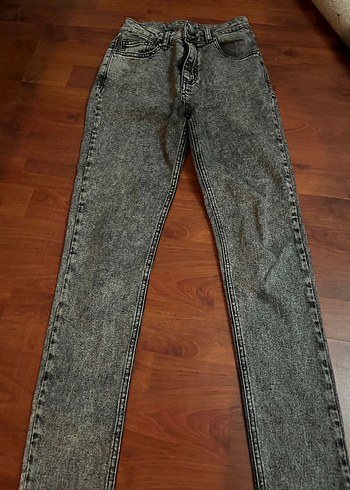 Koton Yuksek Bel Gri Yikamali Dar Paca Jean