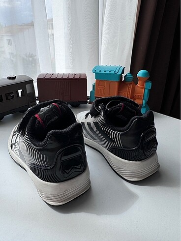 21 Beden Adidas starwars 21 numara