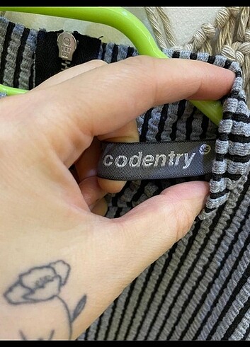 xs Beden Codentry Elbise