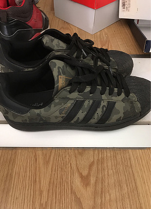 Adidas kamuflaj ayakkabı