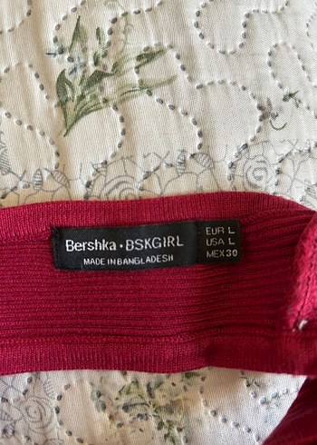 l Beden Bershka crop
