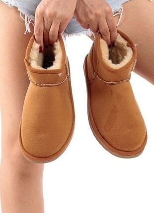 Ugg Ugg içi tüylü bot