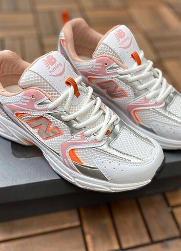 New Balance 530 beyaz spor ayakkabı 